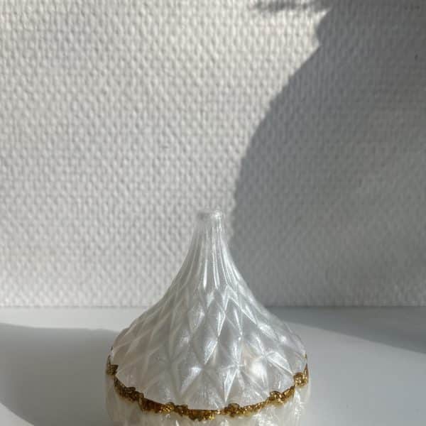boite à bijoux diamant blanc nacré feuilles d'or